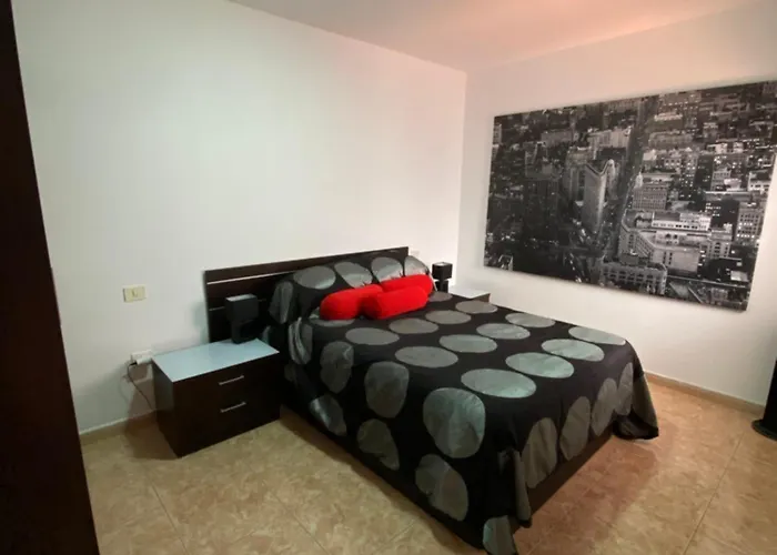 Next To The Sea Pozo Izquierdo